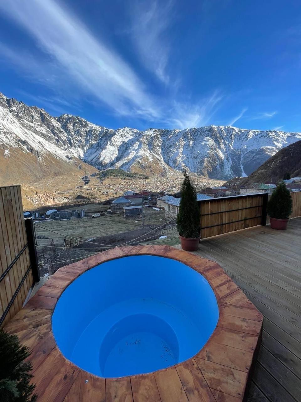 Gabua Glamping Villa Kazbegi Exterior photo