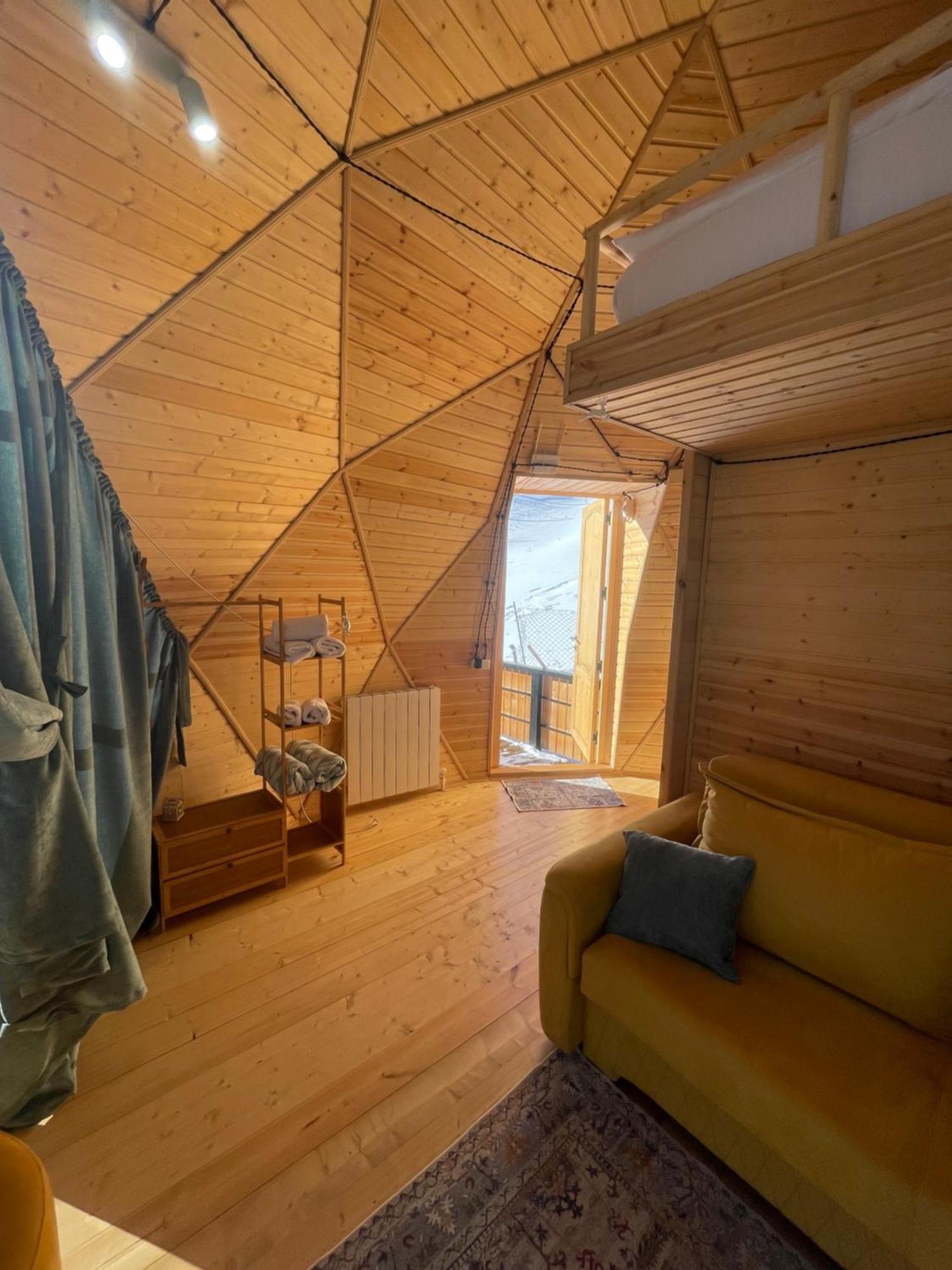 Gabua Glamping Villa Kazbegi Exterior photo
