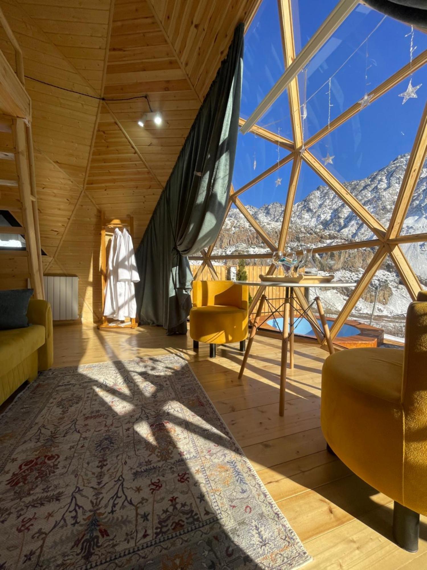 Gabua Glamping Villa Kazbegi Exterior photo